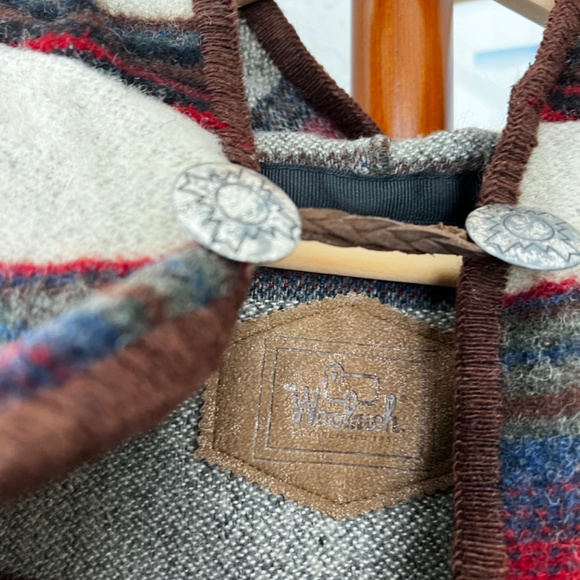 Vintage Woolrich Hooded Striped Poncho w/ Fringe Detail - Picture 4 of 6